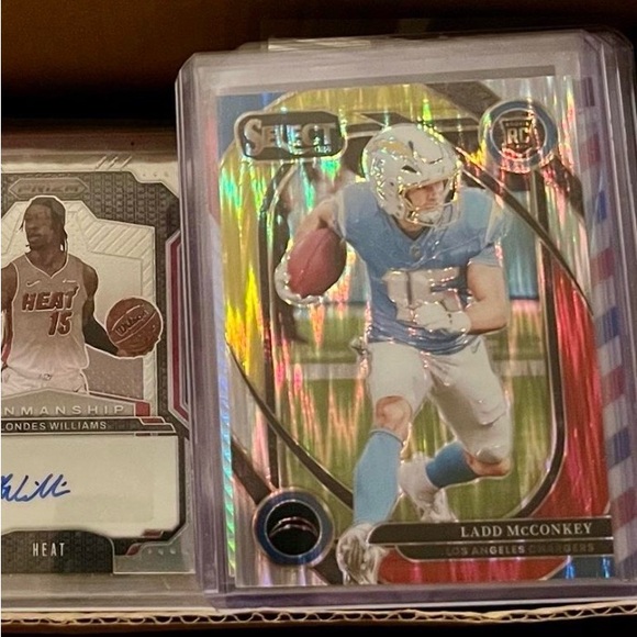 Large Sports Card Collection - Picture 7 of 16